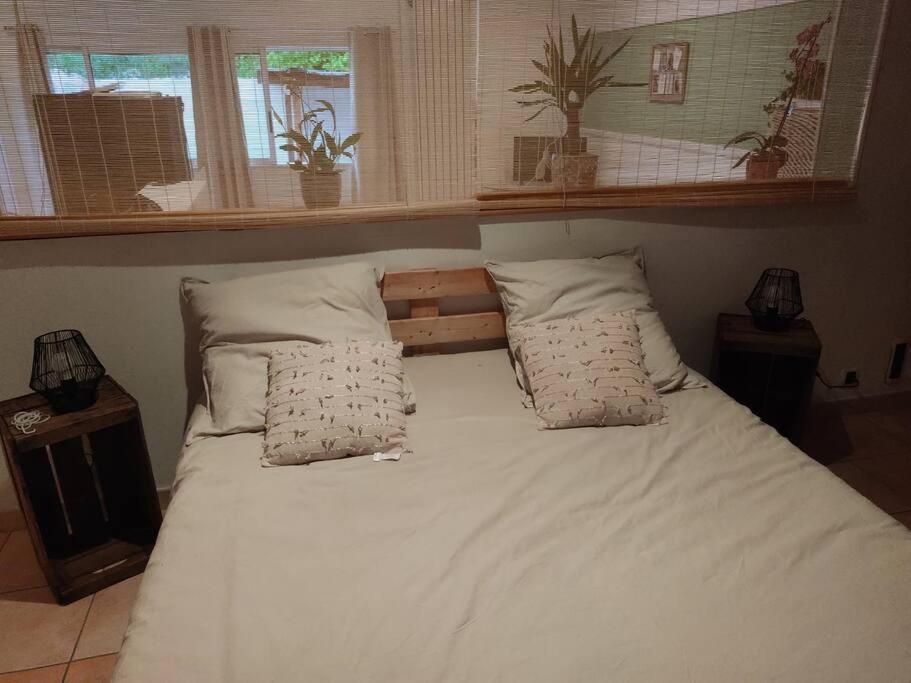 Appartement Velleron-4 Personnes المظهر الخارجي الصورة